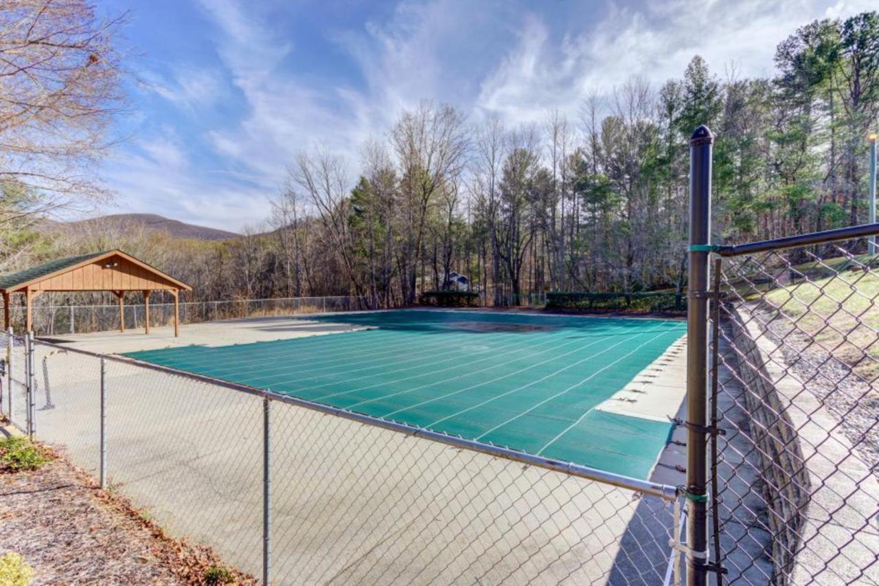Mountain Oak Manor Villa Ellijay Exteriör bild